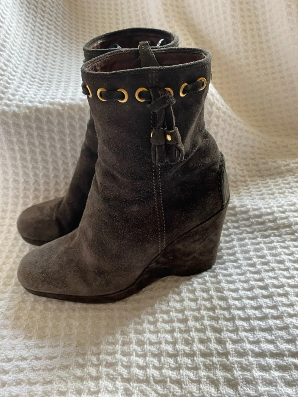 Prada “RARE” the original CAR SHOE like new worn once size 36.5/6.5